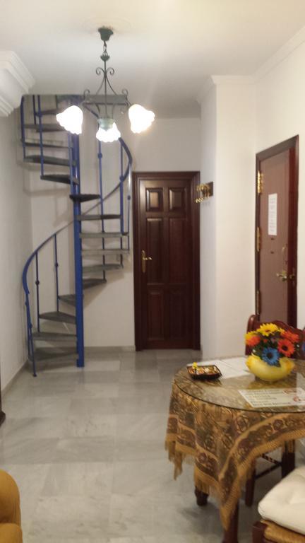 Apartamento San Benito "B" Sevilla Dış mekan fotoğraf